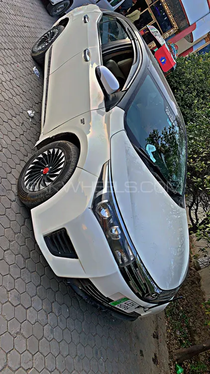 Toyota Corolla 2016 for Sale in Narowal Image-1