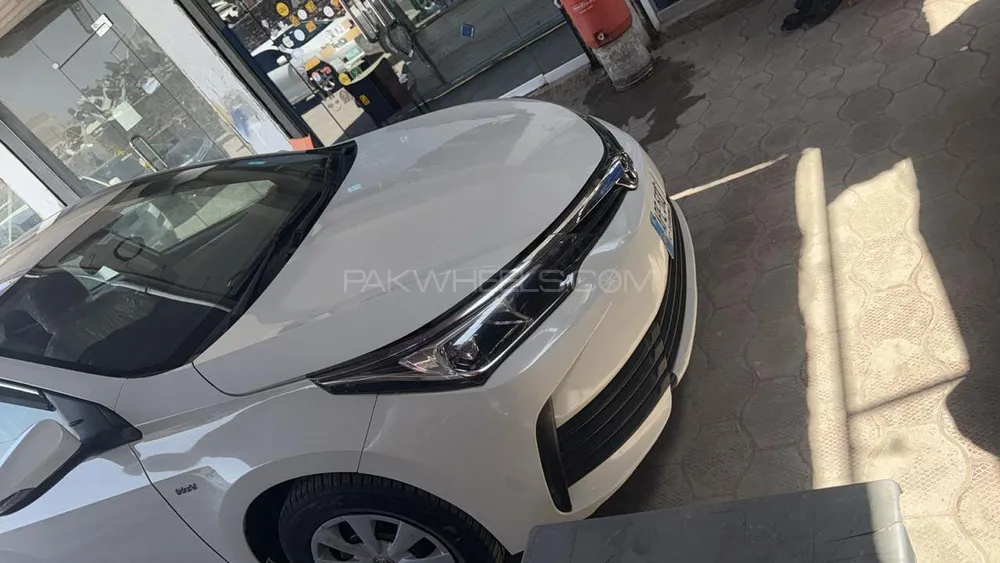Toyota Corolla 2019 for Sale in Peshawar Image-1