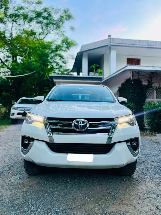 Toyota Fortuner 2018 for Sale in Islamabad Image-1