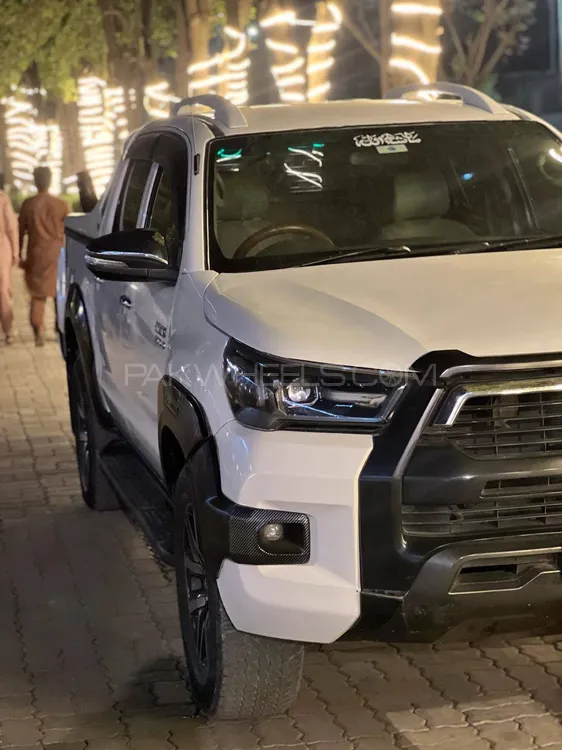 ٹویوٹا ہائیلکس 2011 for Sale in پشاور Image-1