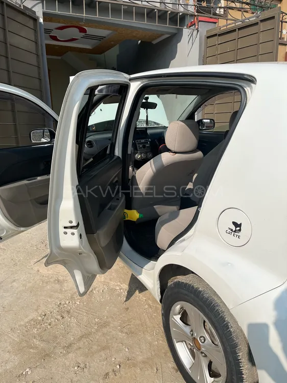 Toyota Passo 2006 for Sale in Attock Image-1