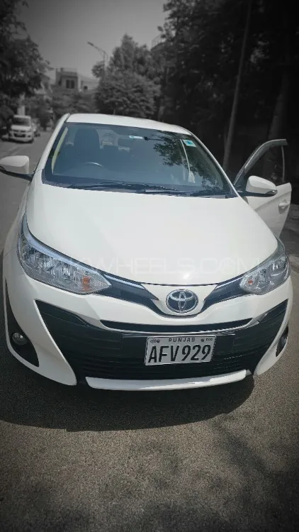 Toyota Yaris Sedan 2021 for Sale in Lahore Image-1