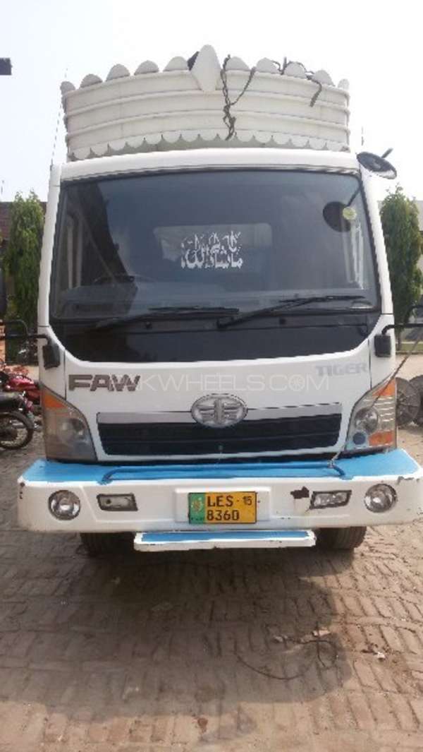 FAW Carrier 2013 for Sale in Lahore Image-1