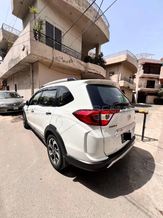 Honda BR-V 2017 for Sale in Lahore Image-1