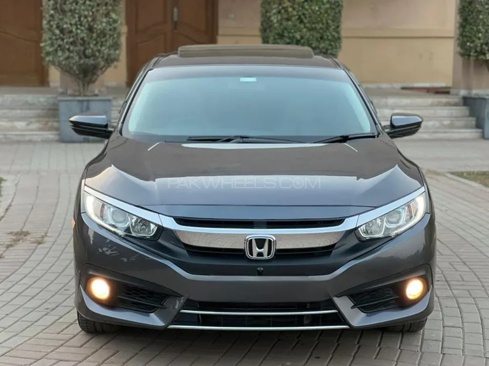 Honda Civic 2018 for Sale in Islamabad Image-1