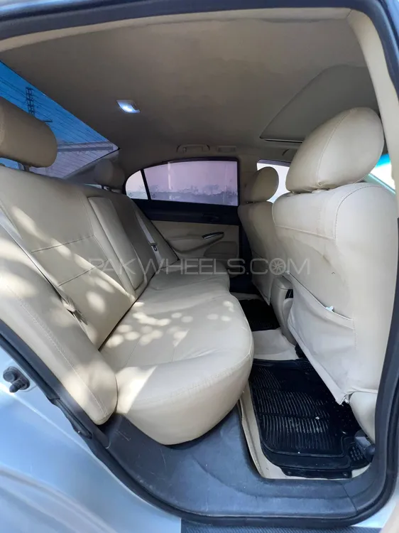 Honda Civic 2009 for Sale in Multan Honda Civic 2009 for Sale in Multan Image-6