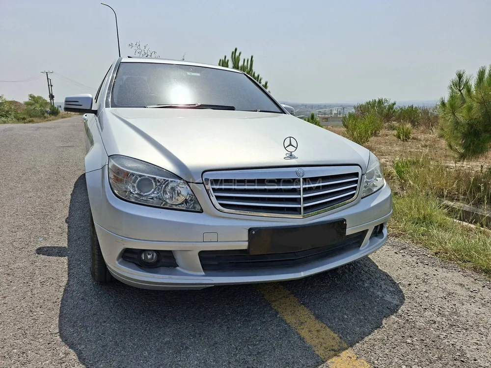 Mercedes Benz C Class 2009 for Sale in Islamabad Image-1