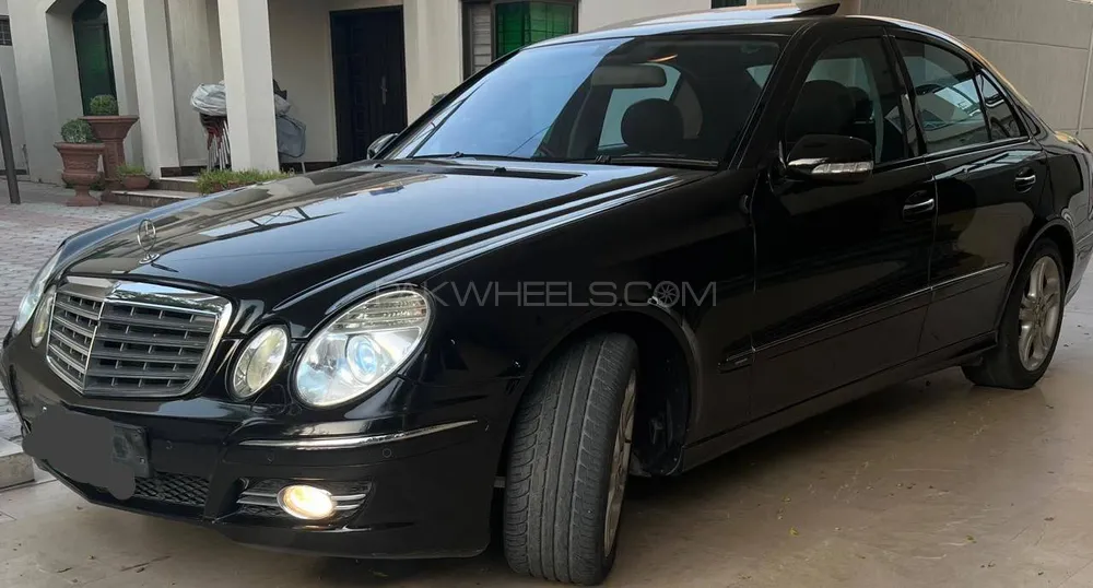 Mercedes Benz E Class 2008 for Sale in Lahore Image-1