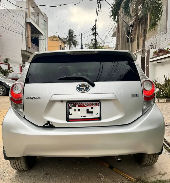 Toyota Aqua 2013 for Sale in Karachi Image-1