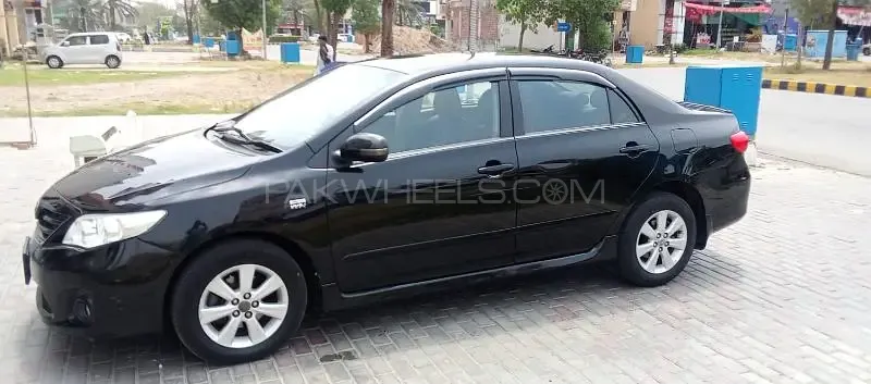 Toyota Corolla 2013 for Sale in Gujranwala Image-1