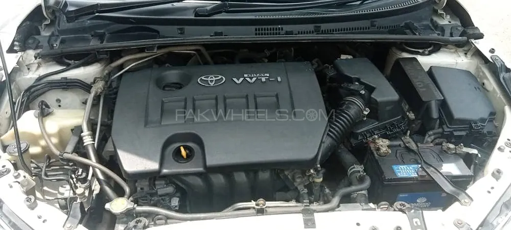 Toyota Corolla 2015 for Sale in Lahore Image-1