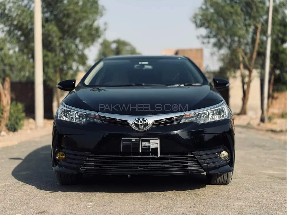 Toyota Corolla 2020 for Sale in Faisalabad Image-1