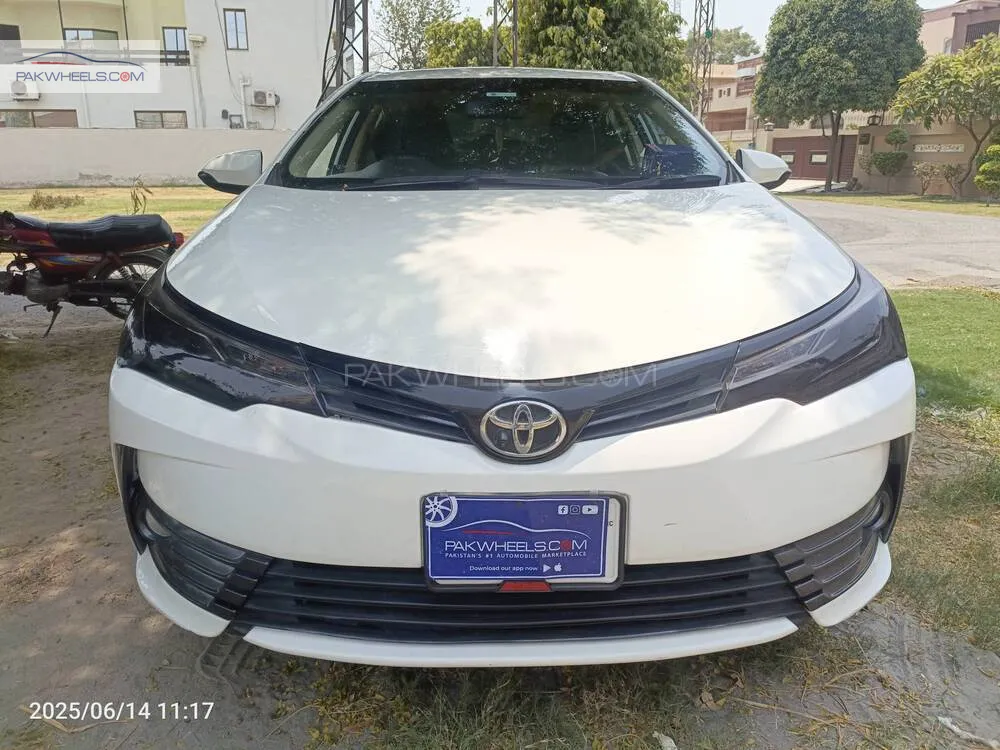 Toyota Corolla 2018 for Sale in Lahore Image-1
