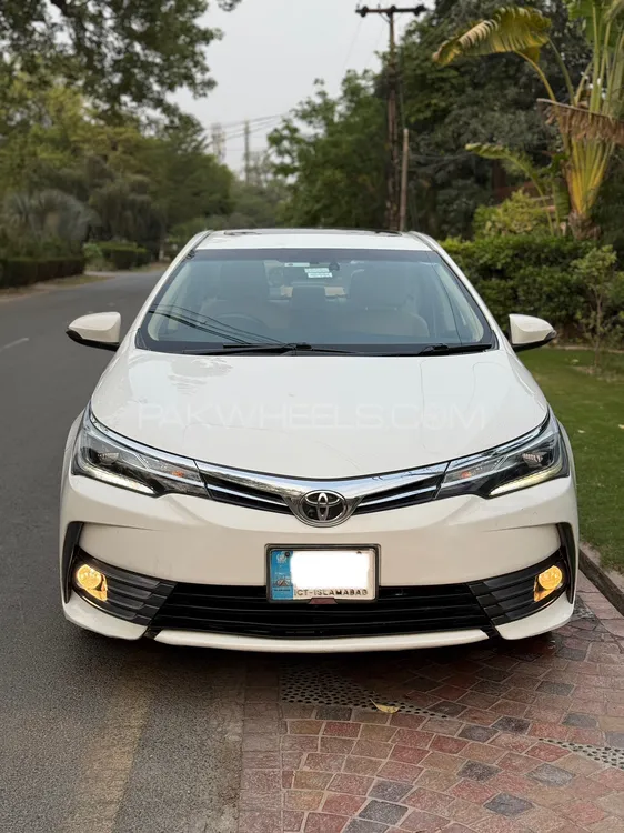 Toyota Corolla 2019 for Sale in Lahore Image-1