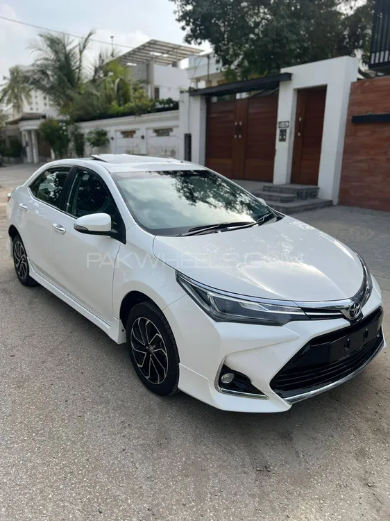 Toyota Corolla 2023 for Sale in Karachi Image-1