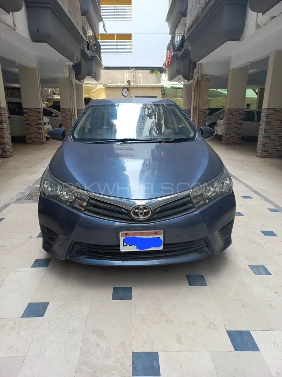 Toyota Corolla 2014 for Sale in Karachi Image-1