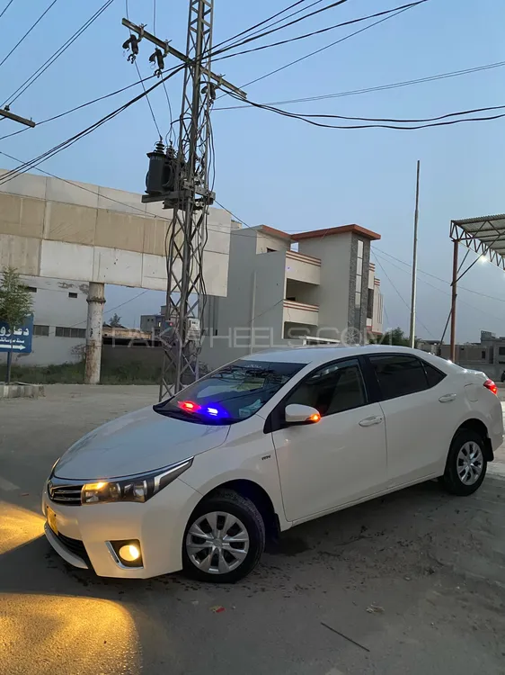 Toyota Corolla 2016 for Sale in Sukkur Image-1