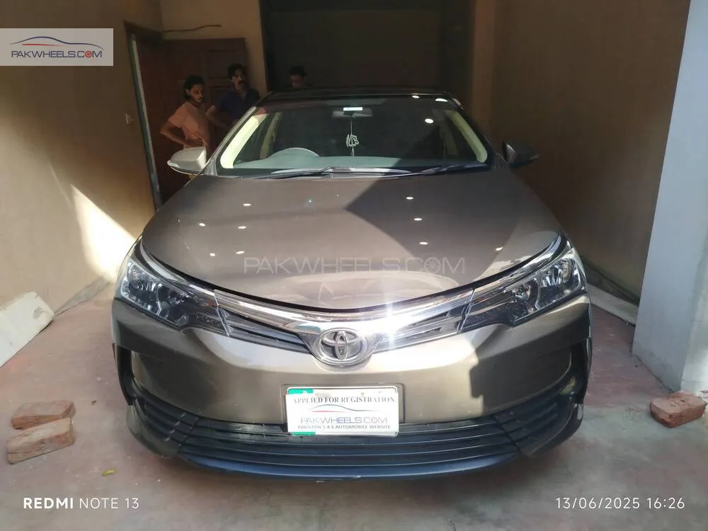 Toyota Corolla 2018 for Sale in Faisalabad Image-1