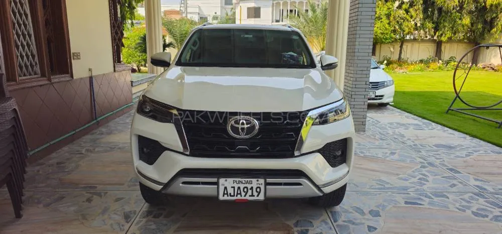 Toyota Fortuner 2022 for Sale in Gujranwala Image-1
