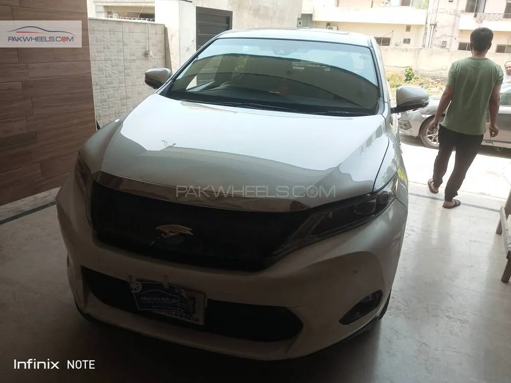 Toyota Harrier 2014 for Sale in Islamabad Image-1