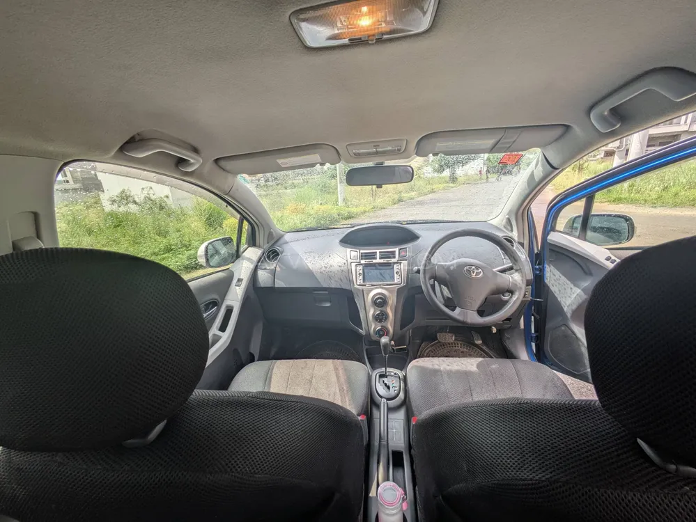 Toyota Vitz 2013 for Sale in Rawalpindi Image-1