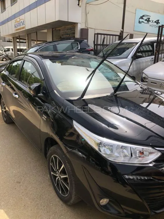Toyota Yaris Sedan 2021 for Sale in Karachi Image-1