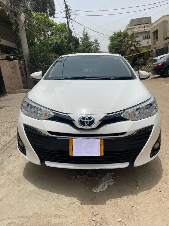 Toyota Yaris Sedan 2021 for Sale in Karachi Image-1