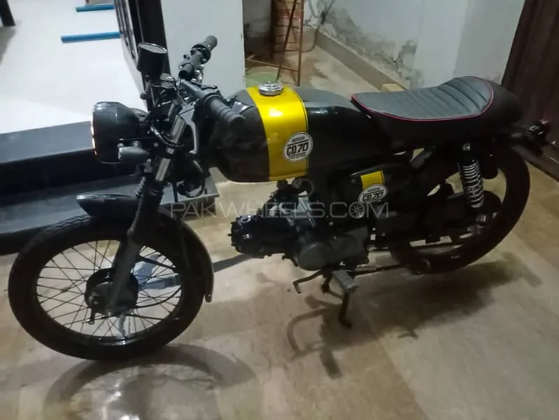 یونائیٹڈ US 70 2011 for Sale Image-1