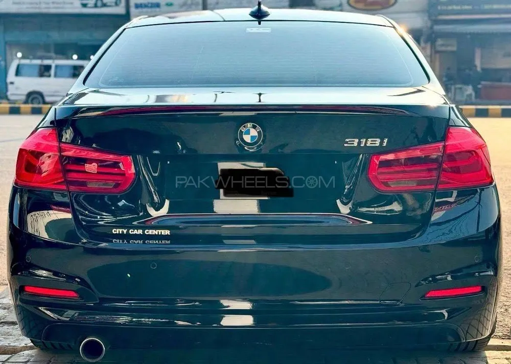 BMW 3 Series 2017 for Sale in Hafizabad Image-1