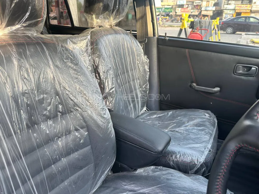 Daihatsu Cuore 2005 for Sale in Lahore Image-1