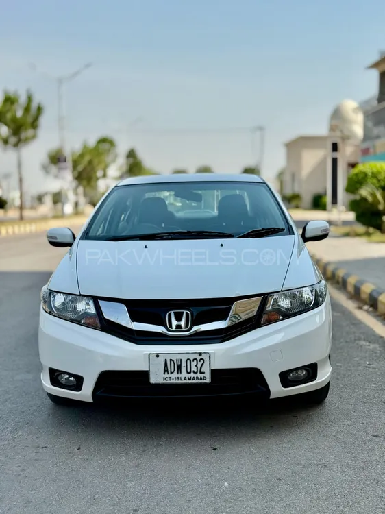 Honda City 2017 for Sale in Islamabad Image-1
