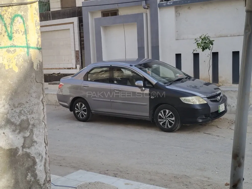Honda City 2007 for Sale in Faisalabad Image-1