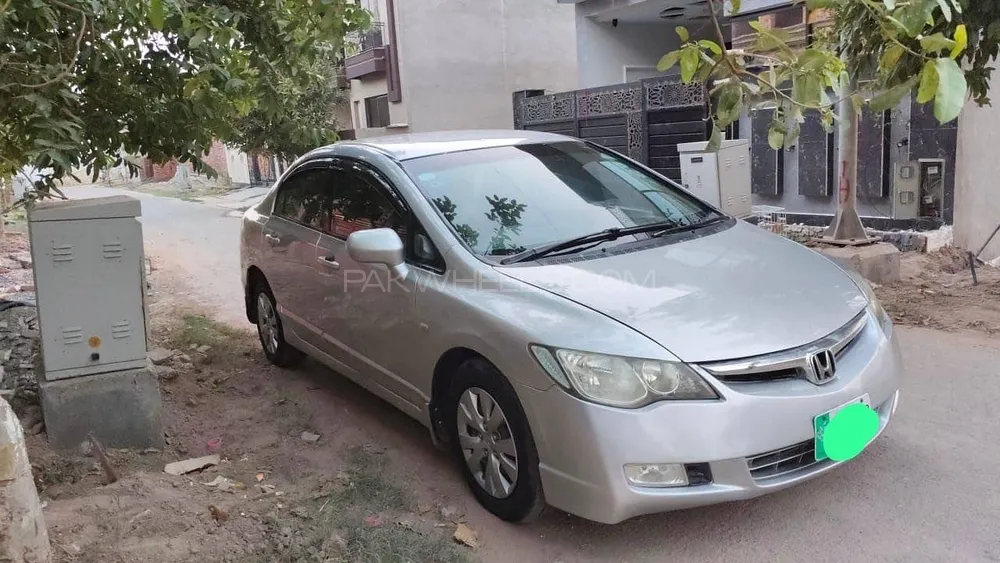 Honda Civic 2010 for Sale in Lahore Image-1