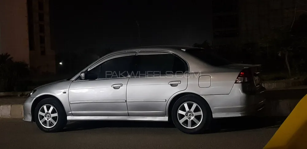 Honda Civic 2005 for Sale in Karachi Image-1