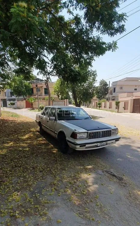نسان سیڈریک 1985 for Sale in لاہور Image-1