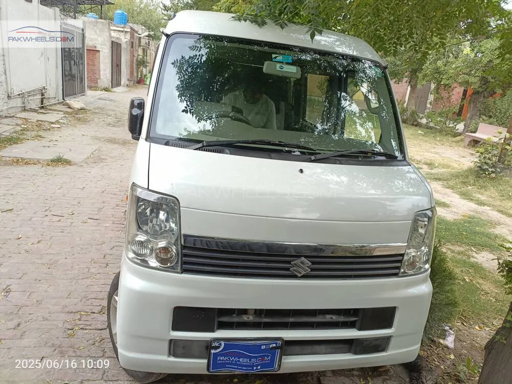 Suzuki Every Wagon 2013 for Sale in Lahore Image-1