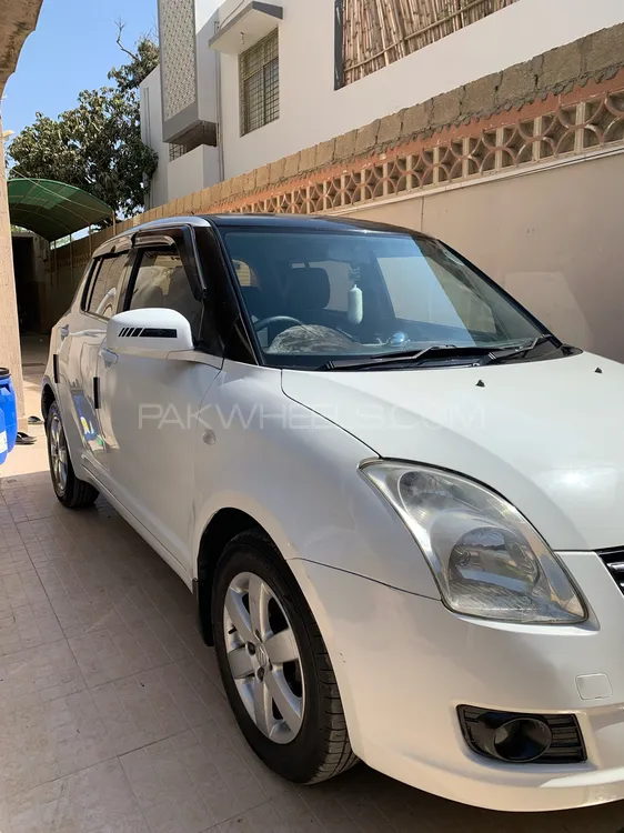 Suzuki Swift 2014 for Sale in Karachi Image-1