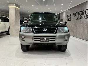 Mitsubishi Pajero GLS 3.5 2003 for Sale