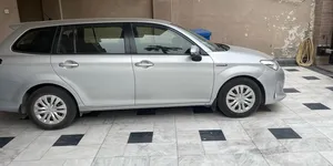 Toyota Corolla Fielder Hybrid 2018 for Sale
