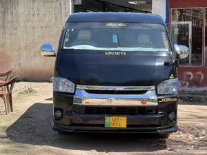 Toyota Hiace TRH 214 2011 for Sale