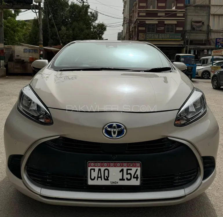 Toyota Aqua 2021 for Sale in Karachi Image-1