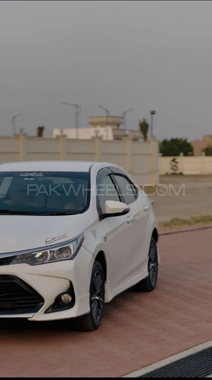 Toyota Corolla 2018 for Sale in Faisalabad Image-1