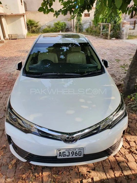 Toyota Corolla 2020 for Sale in Sargodha Image-1