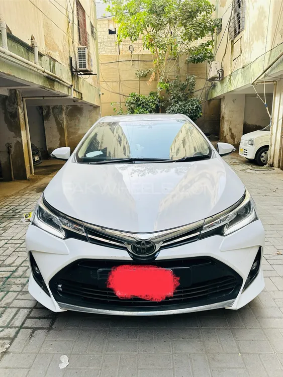 Toyota Corolla 2021 for Sale in Karachi Image-1