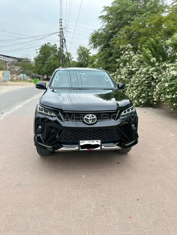 Toyota Fortuner 2021 for Sale in Rahim Yar Khan Image-1