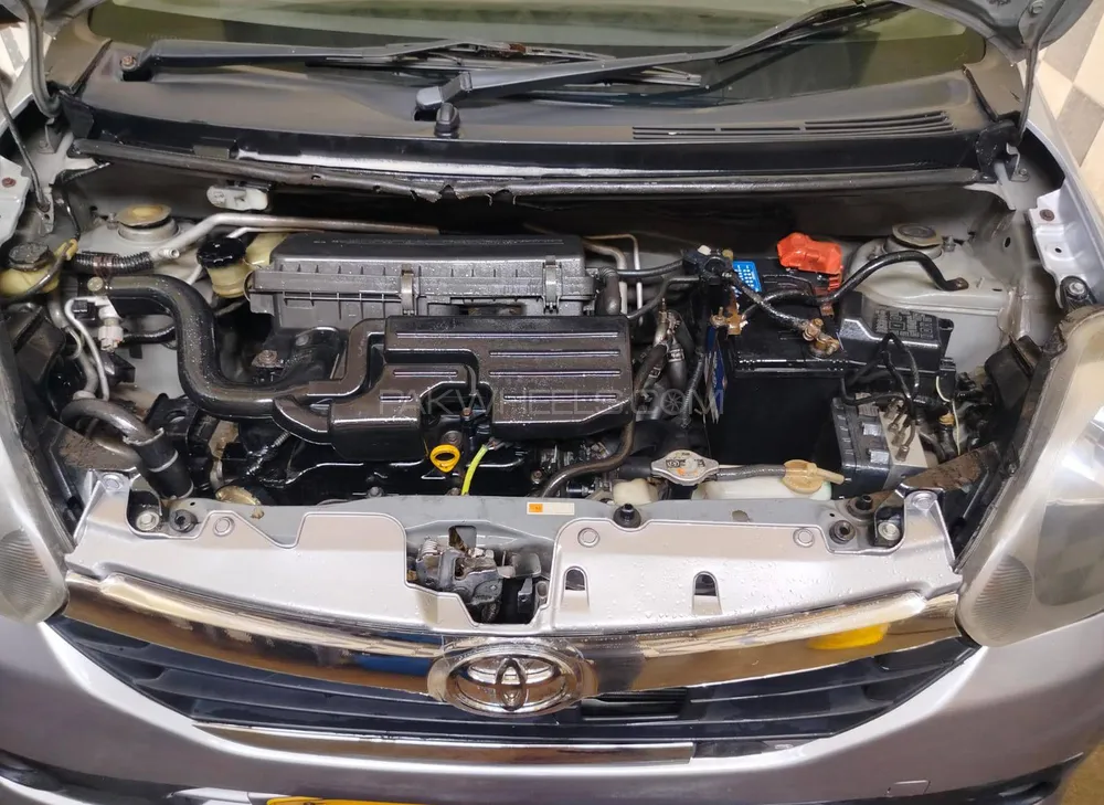Toyota Pixis Epoch 2014 for Sale in Karachi Image-1