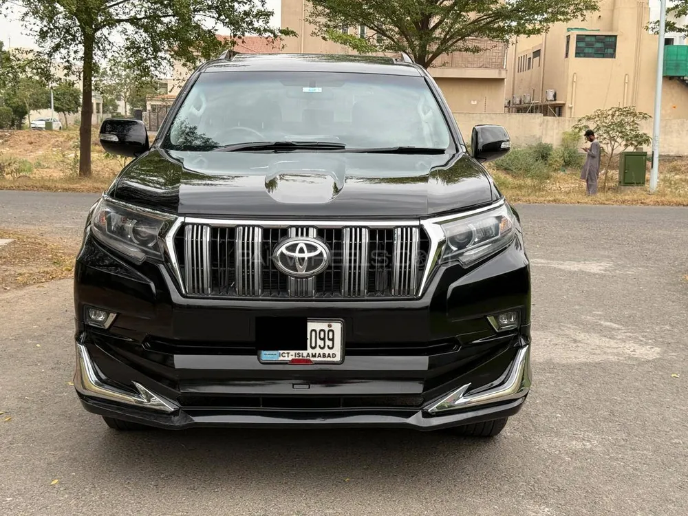 Toyota Prado 2010 for Sale in Lahore Image-1