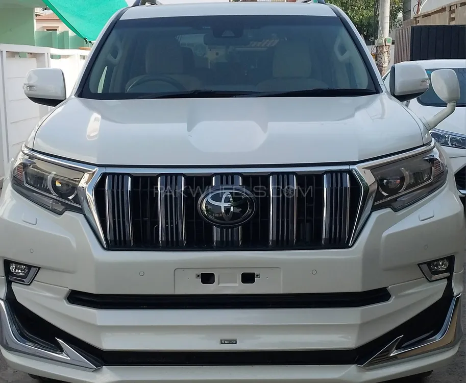Toyota Prado 2019 for Sale in Multan Image-1