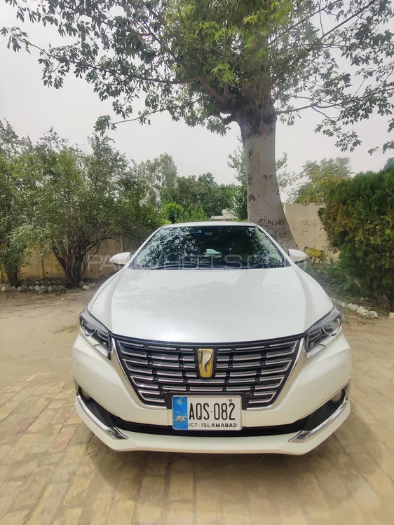 Toyota Premio 2016 for Sale in Attock Image-1