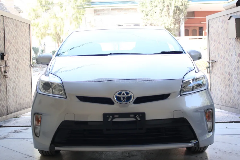 Toyota Prius 2014 for Sale in Islamabad Image-1
